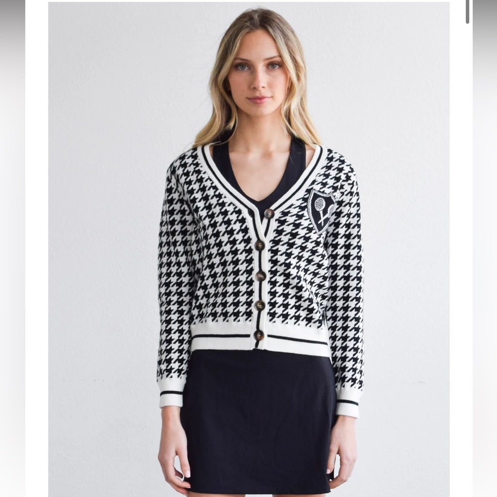 Never A Wallflower Long Sleeve Cardigan Sweater - Golf Houndstooth size XS